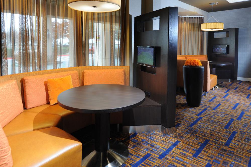 Courtyard By Marriott Dallas Plano In Legacy Park Zewnętrze zdjęcie