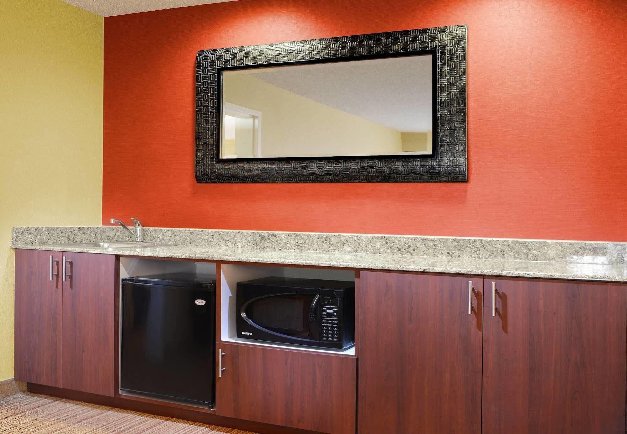 Courtyard By Marriott Dallas Plano In Legacy Park Zewnętrze zdjęcie